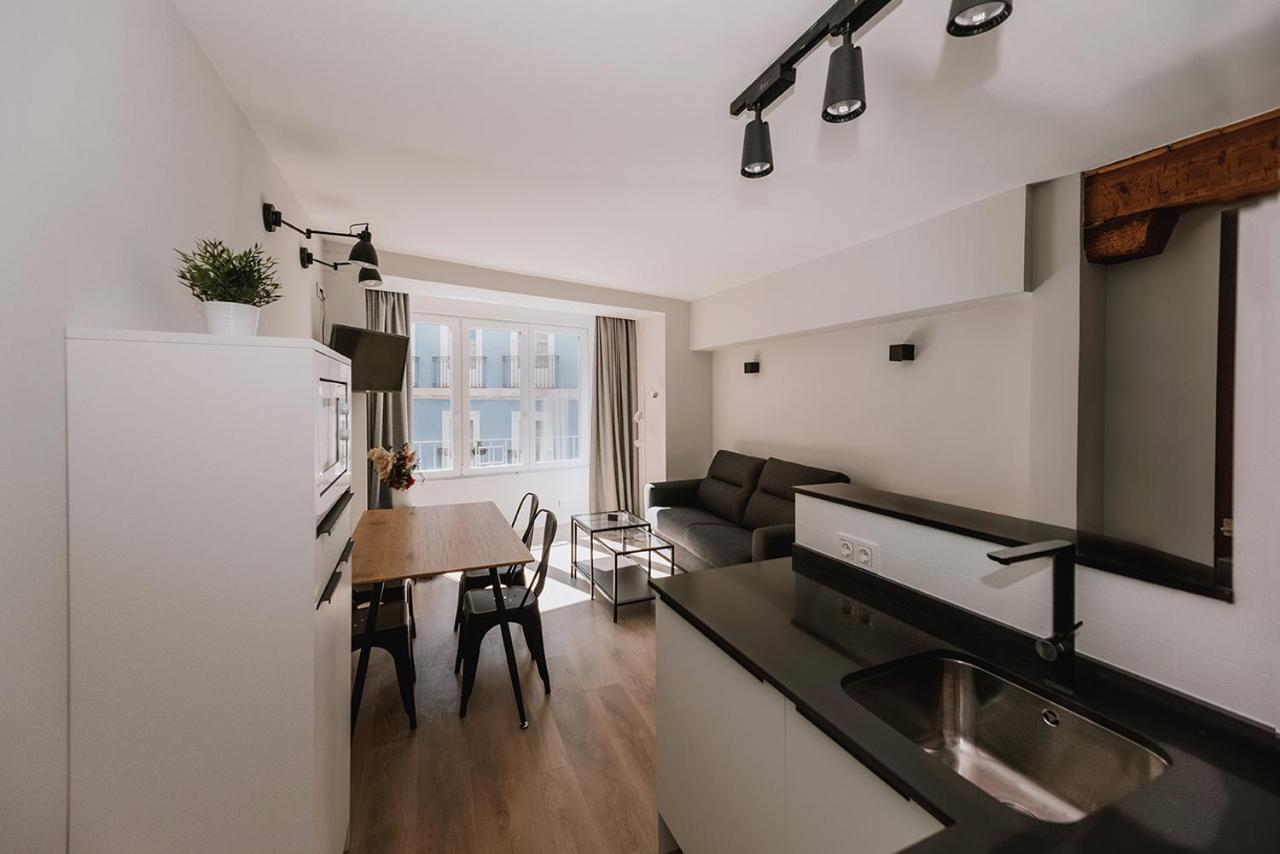 Apartamentos Burgosuites Екстер'єр фото