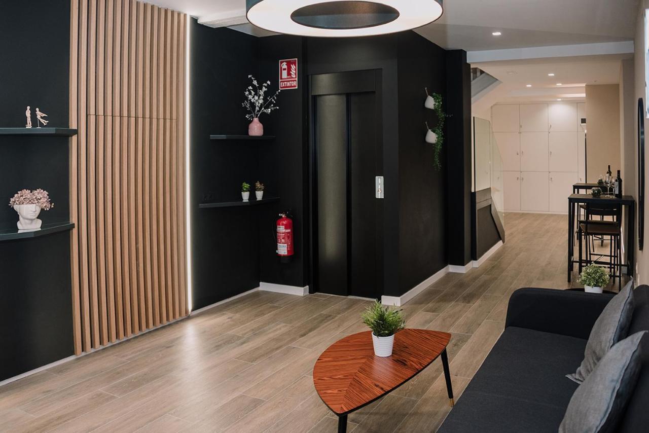 Apartamentos Burgosuites Екстер'єр фото